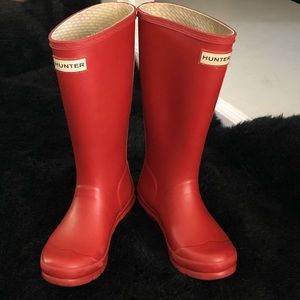 Kids hunter boots ☺️